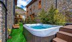 Magnífic pis en venda a GranValira, amb àmplia terrassa, jacuzzi i vistes espectaculars. - TroboCasa Andorra