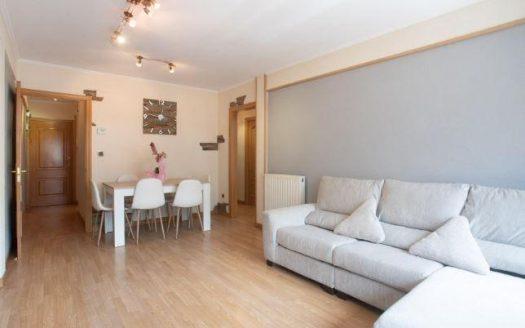 Apartament En lloguer a Ciutat de Valls - Nou Aire - 30083/7363 - TroboCasa Andorra
